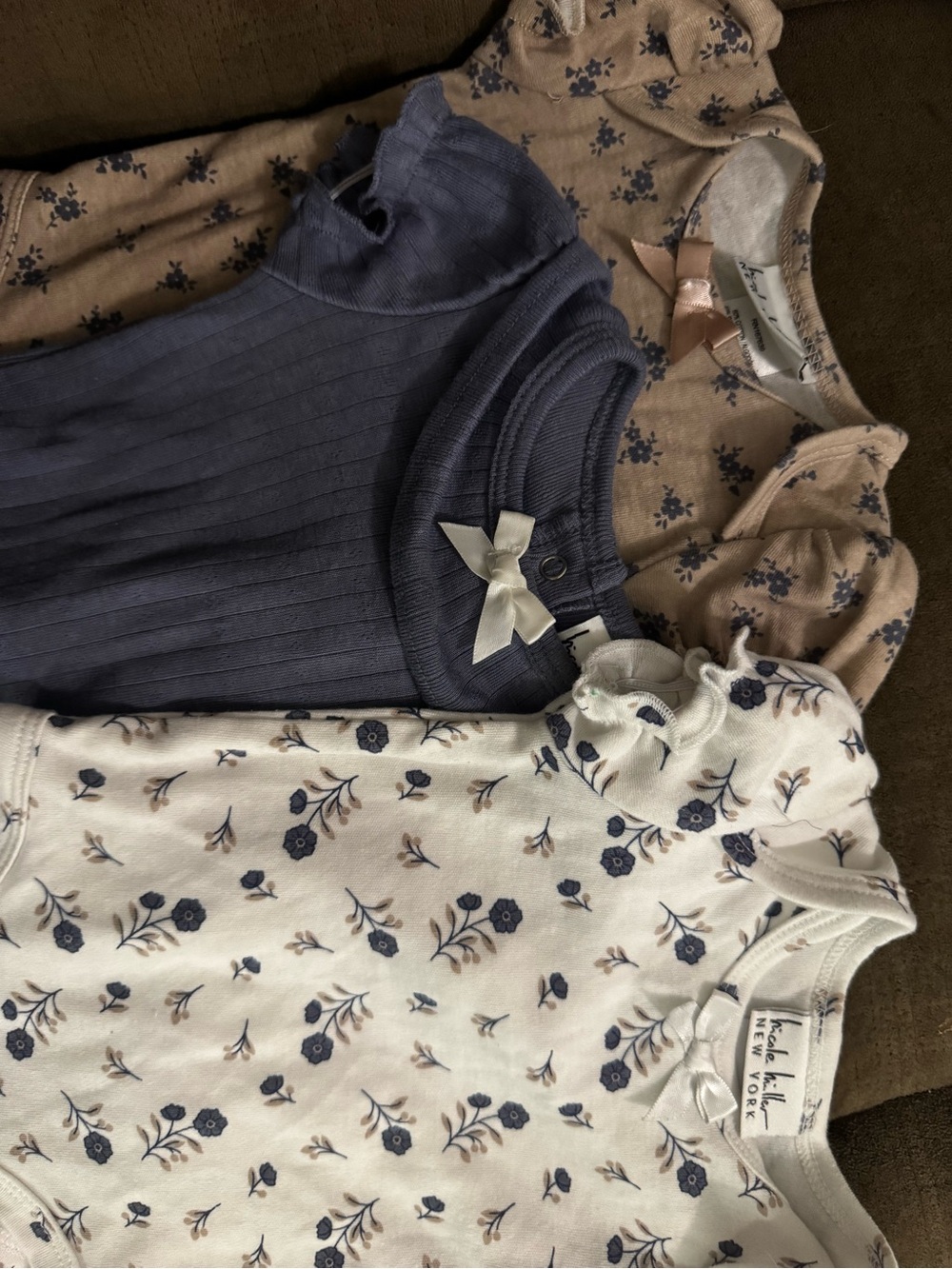 Nicole Miller New York Girls 0-3M  Floral Ruffle Neck Bodysuit Set Bundle